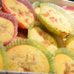Rabarbermuffins med vit choklad