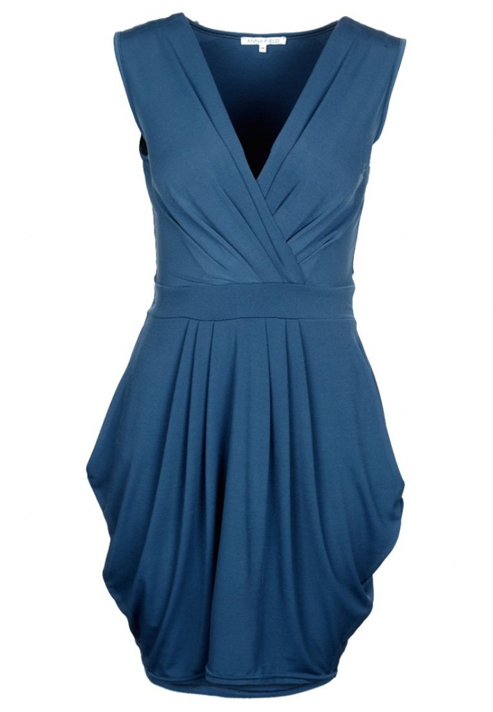 petrolblå klänning